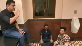 MS Dhoni, Parthiv Patel Sing Famous Bollywood Number Inside Toilet, Video Goes Viral | WATCH